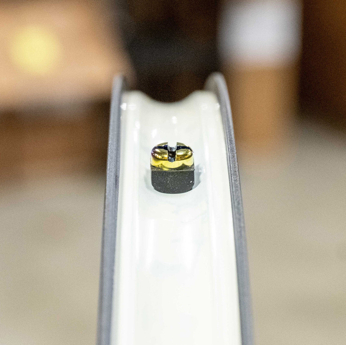 TUBELESS VALVE STEMS