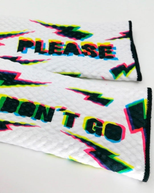 PLEASE DON'T GO - Maldita Buena Suerte