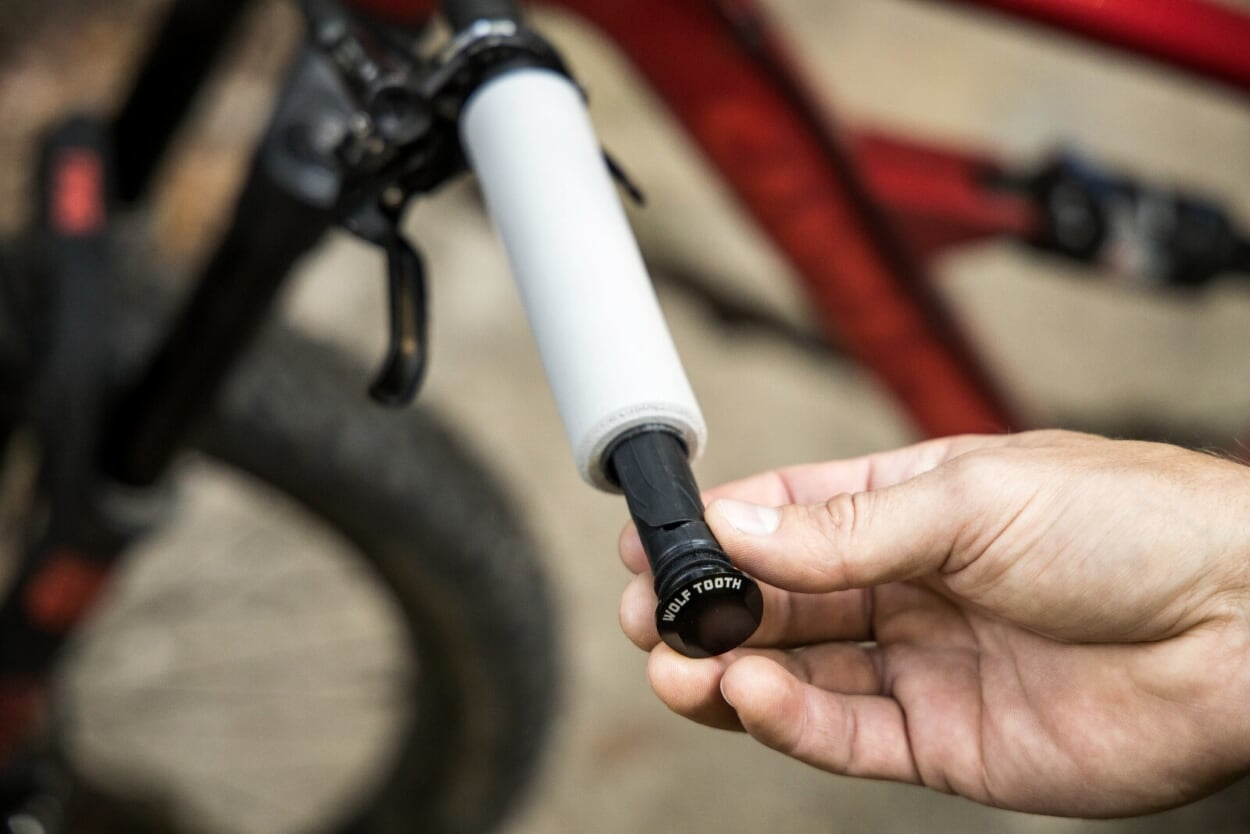 EnCase System Handlebar Storage Sleeves - Wolf Tooth Components