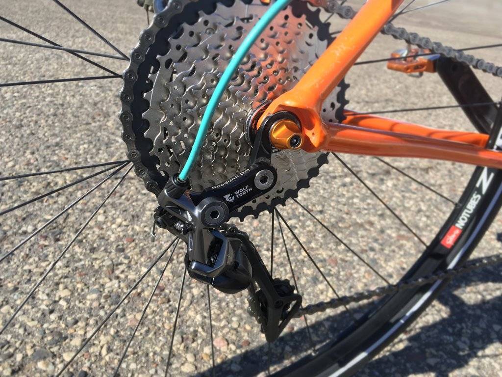 RoadLink DM - Wolf Tooth Components