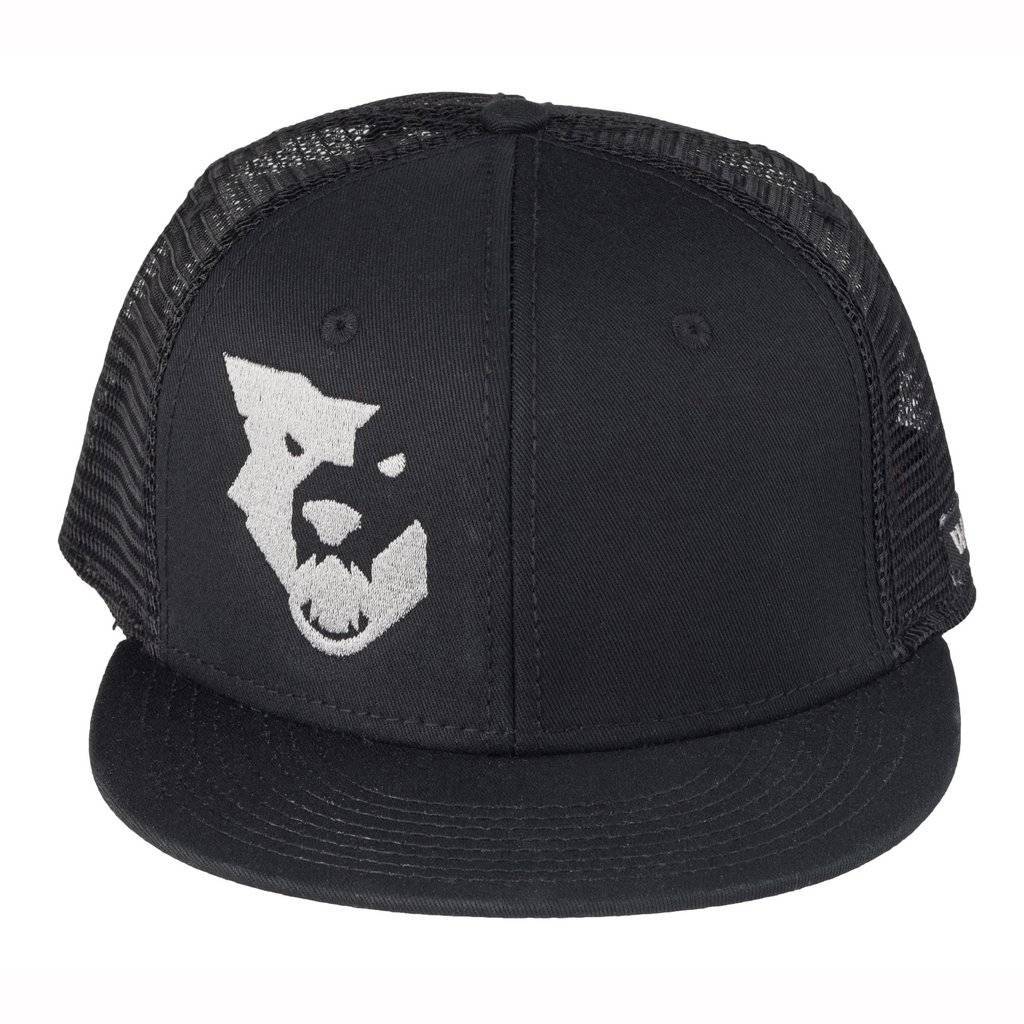 WOLF TOOTH LOGO FLAT BILL TRUCKER HAT - Wolf Tooth Components